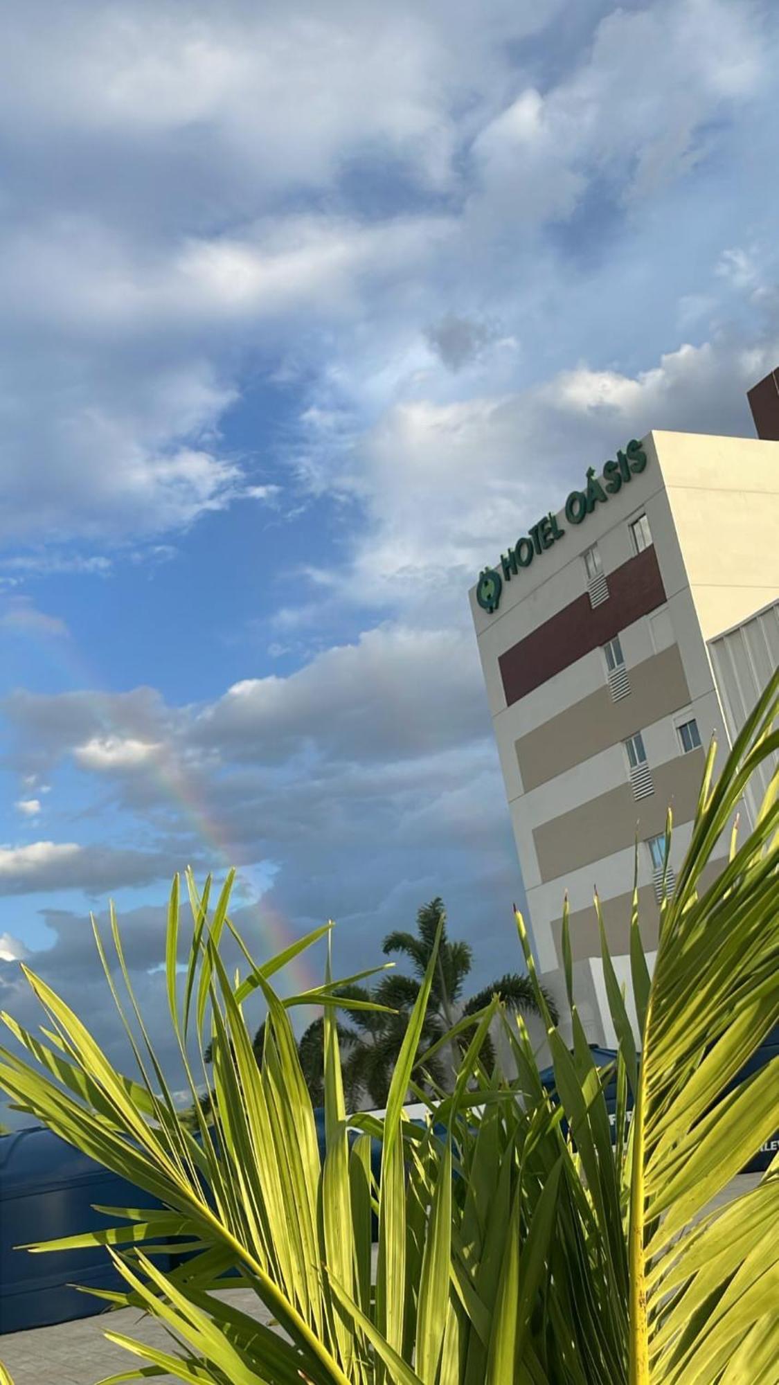 Hotel Oasis De Patos Екстериор снимка