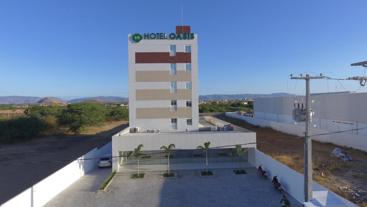 Hotel Oasis De Patos Екстериор снимка